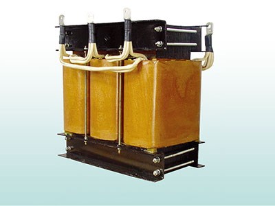 Single three-phase Isolating Transformer